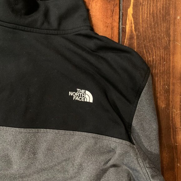 The North Face Men's Large Gray Black 1/4 Zip Pullover Long Sleeve Shirt EUC - Picture 8 of 12